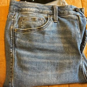 Like new LuLaRoe skinny jeans